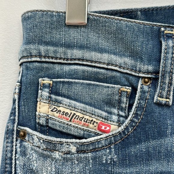 Diesel Blue Bootzee Bootcut Leg/Regular Waist Size 24 NWT - Picture 7 of 13